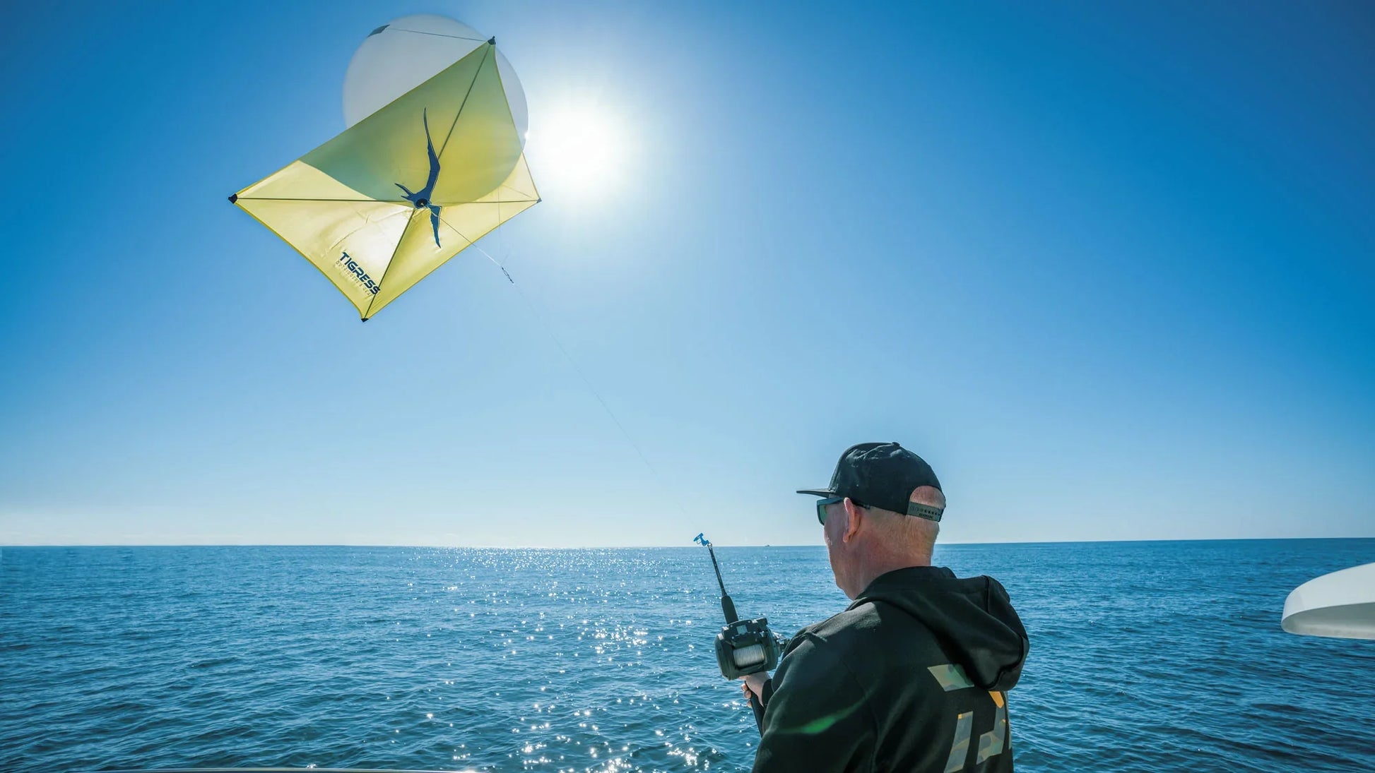 Daiwa Tanacom 800 Power Assist Electric Reel with FREE RB300 Starter Kit